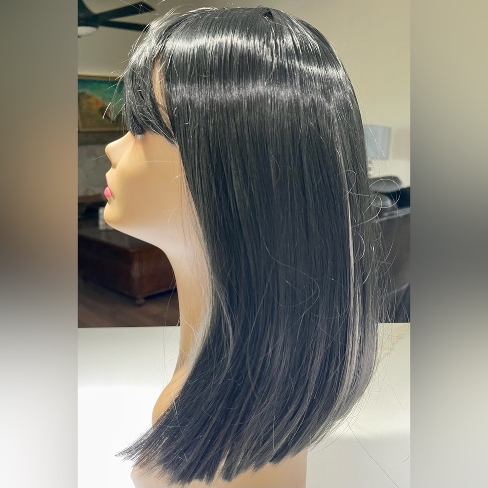 HAIR, 16” long wig, Bob cut, Black with silver underneath - Picture 2 of 9